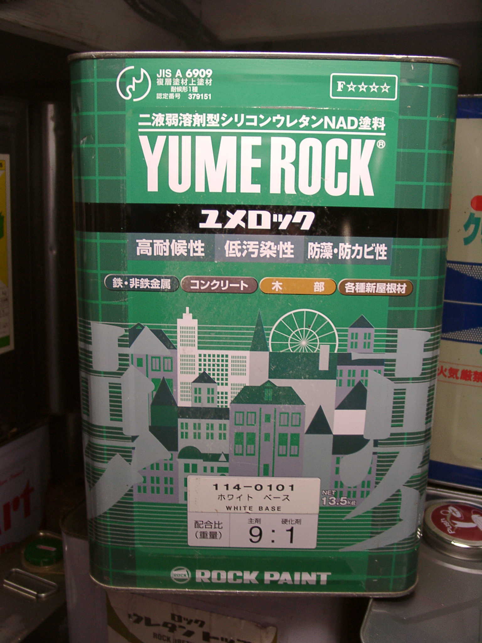 �������b�N